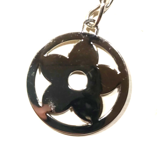 Flower Keychain Black Silver Tone Long Clip - Picture 6 of 6